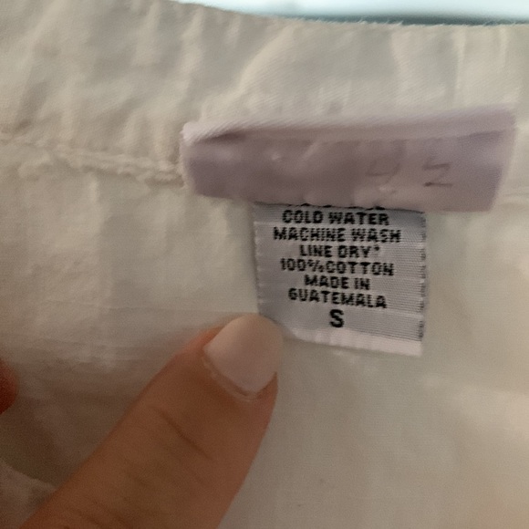 Handmade White Cotton Embroidered Tunic - Picture 4 of 8